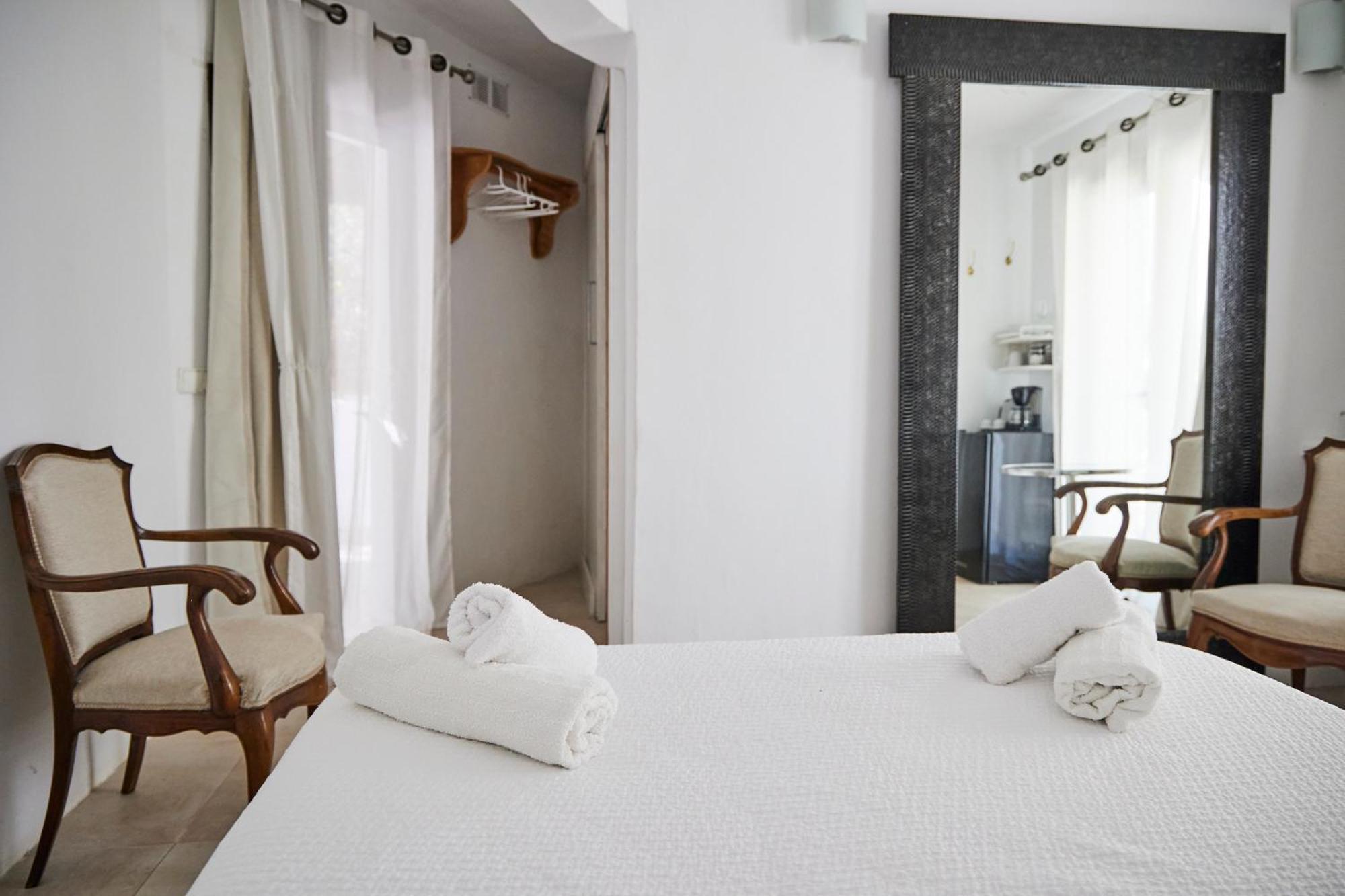 Iara Guest house Sant Miquel De Balansat